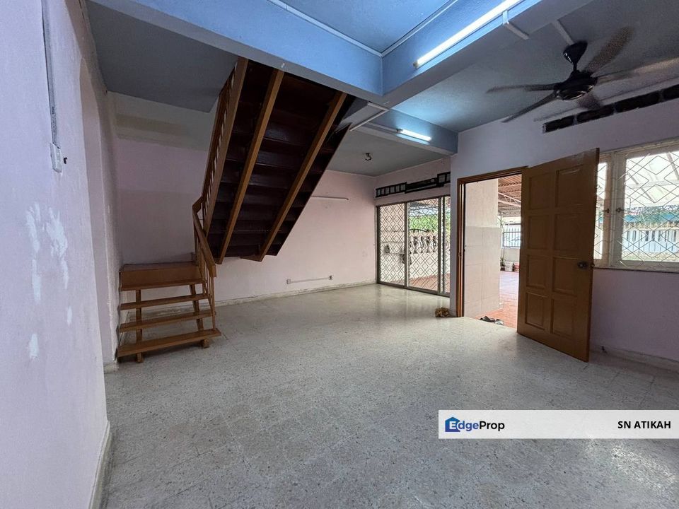 [FULLY RENOVATED] Taman Sri Muda Seksyen 25 Shah Alam  Double Storey Terrace House , Selangor, Shah Alam