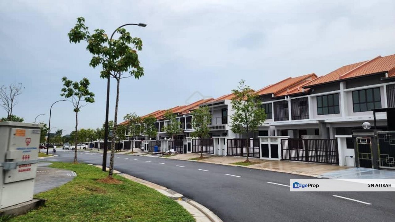 [PARTIALLY FURNISHED] Viola @ Alam Impian Seksyen 35, Shah Alam Double Store Terrace (Intermediate) For Rent, Selangor, Shah Alam