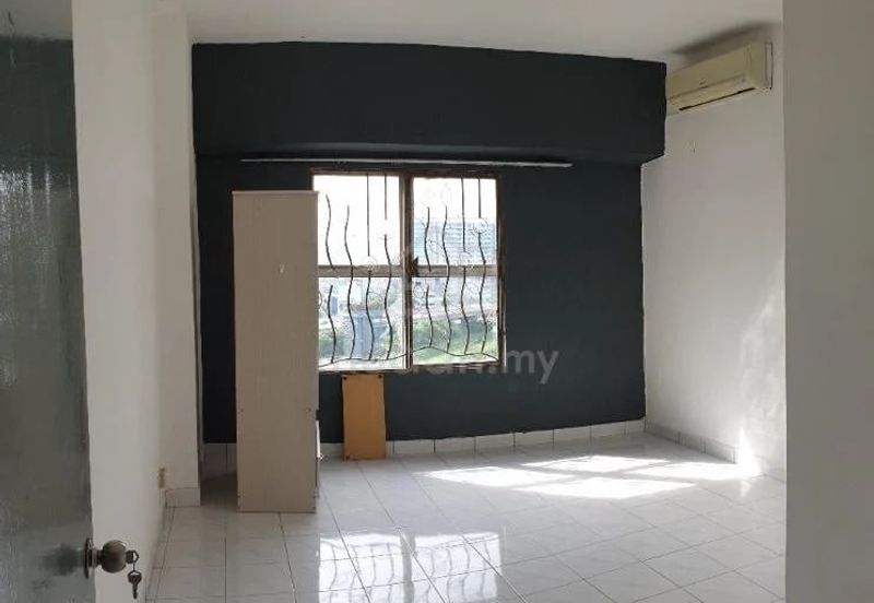 Brunsfield Service Apartment