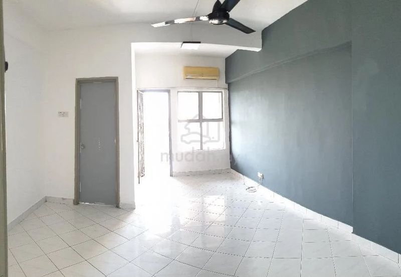 Brunsfield Service Apartment