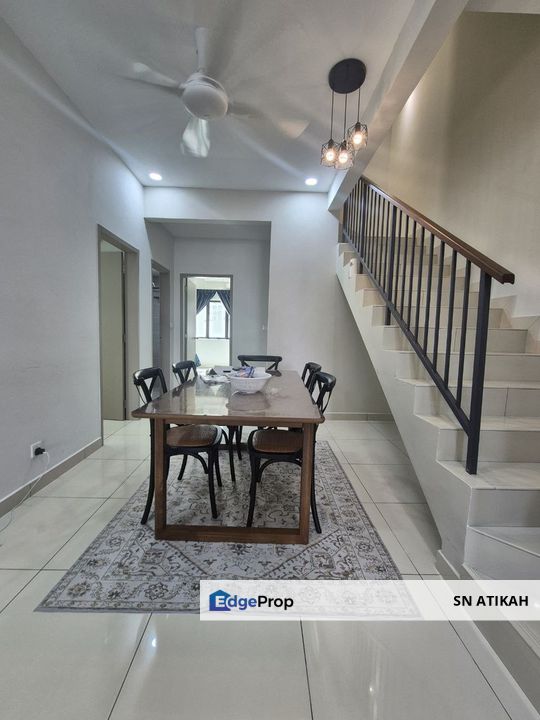 [Fully Furnished] Lower Unit Elegan Residensi  1.5-storey townhouse Taman Putra Perdana  Puchong @ JE2 For Rent, Selangor, Puchong