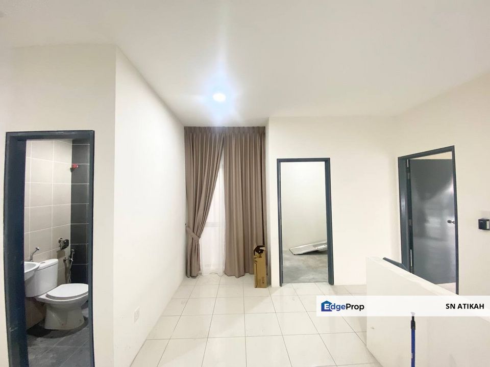 [PARTIALLY FURNISHED] Upper Unit KITA Mesra Cybersouth, Selangor, Dengkil