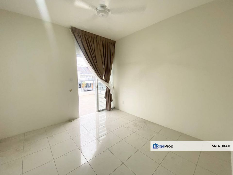 [PARTIALLY FURNISHED] Upper Unit KITA Mesra Cybersouth, Selangor, Dengkil