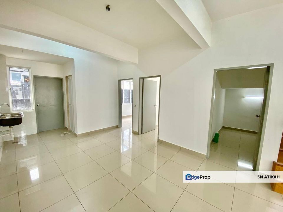 [FACING OPEN] 2-Storey Semi-D Non Bumi Lot at Laman Sutera Seksyen U15 Shah Alam For Rent, Selangor, Shah Alam