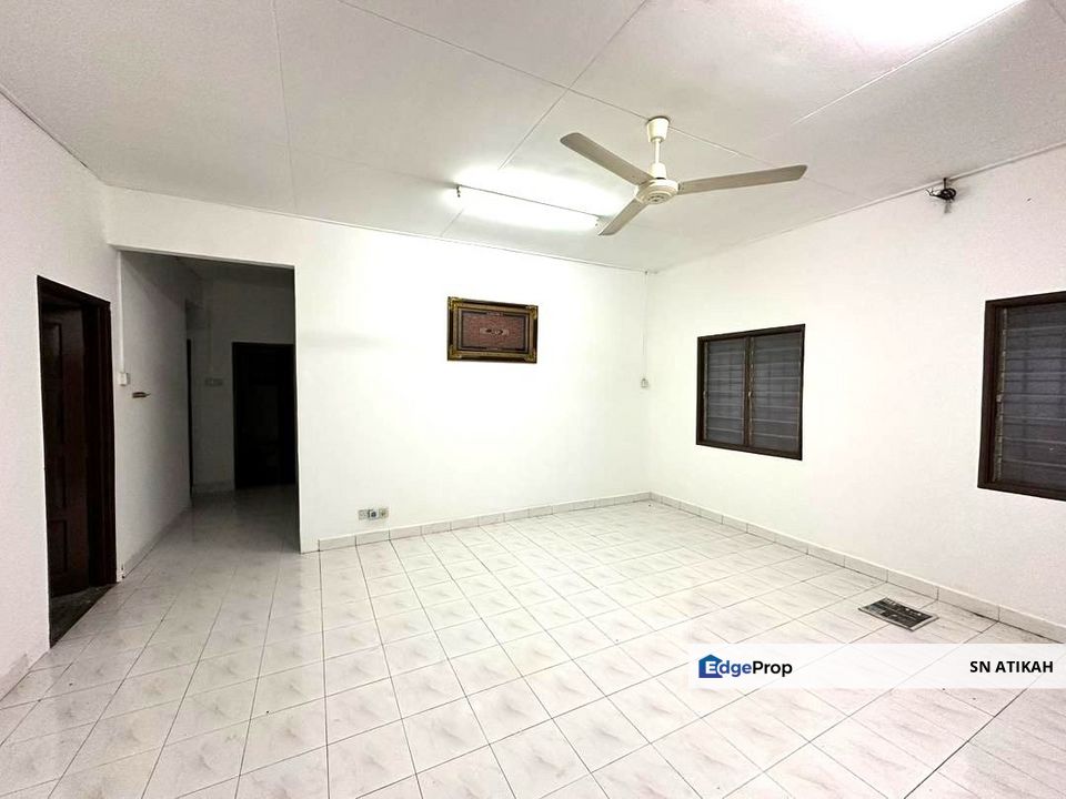 [BERDEPAN PADANG] Single Storey Bungalow Taman Desa Kaloi, Ulu Yam Baru For Sale, Selangor, Batang Kali