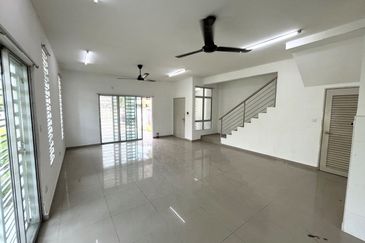 Kota Puteri, Batu Arang