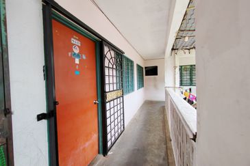 Pangsapuri Melati, Taman Bukit Subang