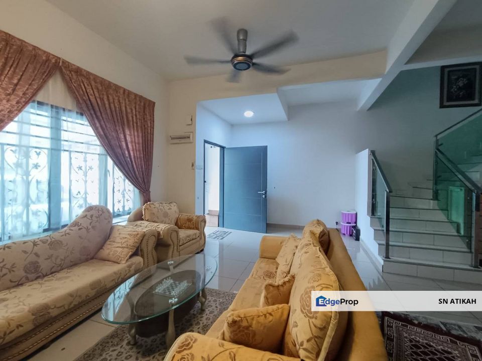 RENOVATED & FULLY EXTENDED | 2 STOREY TERRACE HOUSE SEMENYIH PARKLANDS (PHASE 3), Selangor, Semenyih
