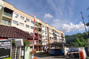 Pangsapuri Seri Mewah