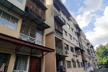 Pangsapuri Seri Mewah