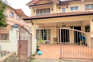 Pusat Bandar Putra Permai