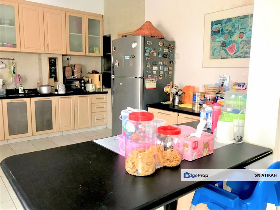 DOUBLE STOREY SEMI-D | VILLA PERDANA, BANDAR PUTRA PERMAI SERI KEMBANGAN, Selangor, Seri Kembangan