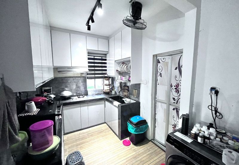 [RENOVATED & FULLY EXTENDED] 2 Storey Terrace End Lot Bakawali, Bukit Sentosa 3 Rawang