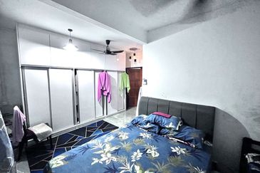 [RENOVATED & FULLY EXTENDED] 2 Storey Terrace End Lot Bakawali, Bukit Sentosa 3 Rawang