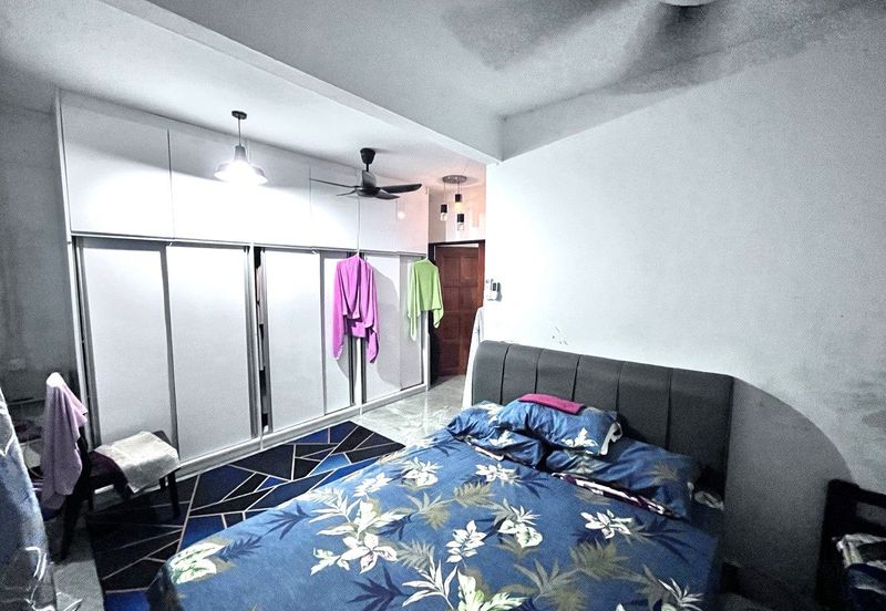 [RENOVATED & FULLY EXTENDED] 2 Storey Terrace End Lot Bakawali, Bukit Sentosa 3 Rawang