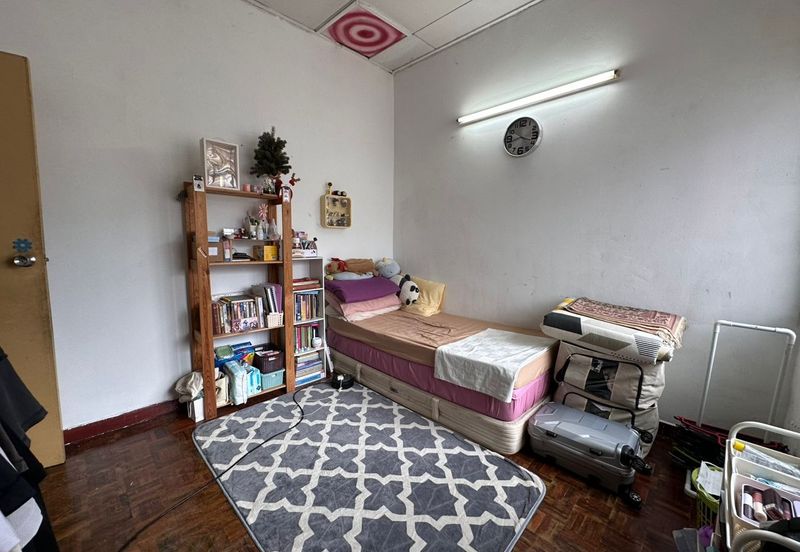 INTERMEDIATE | DOUBLE STOREY SEKSYEN 4 BANDAR BARU BANGI