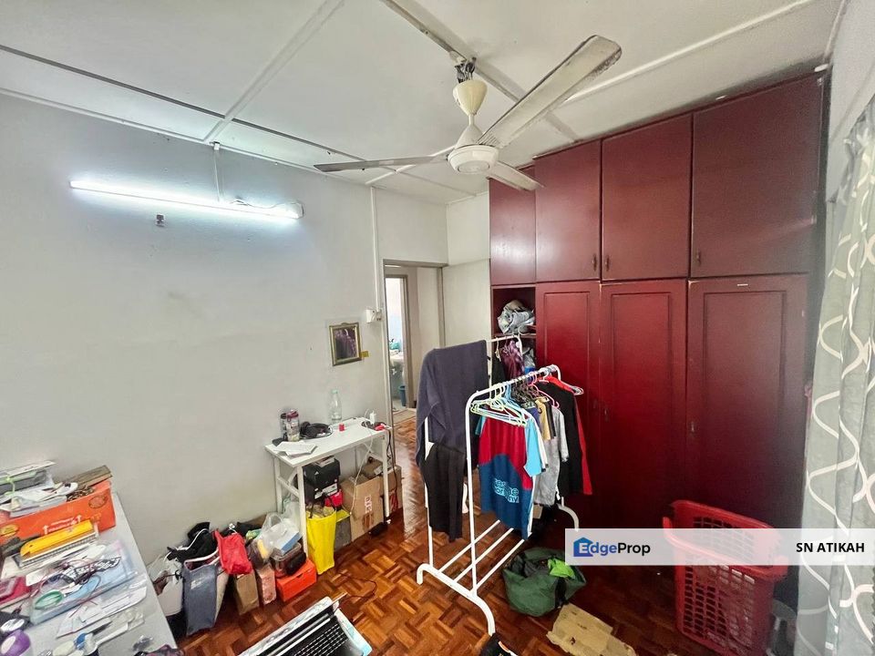 (FACING OPEN) 2- STOREY SS19 SUBANG JAYA, Selangor, Subang Jaya