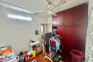 (FACING OPEN) 2- STOREY SS19 SUBANG JAYA