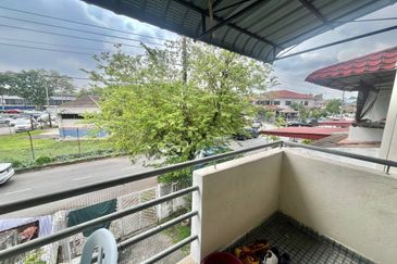 (FACING OPEN) 2- STOREY SS19 SUBANG JAYA