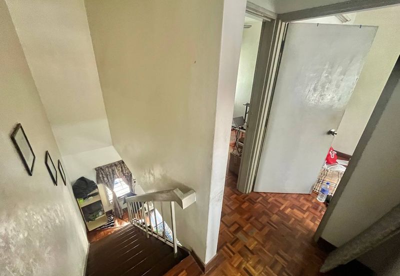 (FACING OPEN) 2- STOREY SS19 SUBANG JAYA