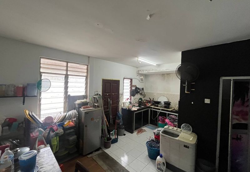 (CORNET LOT) 1 STOREY - JALAN SEROJA BUKIT SENTOSA RAWANG