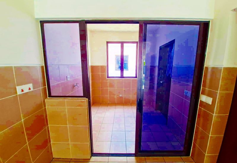 END LOT | DOUBLE STOREY TERRACE BANDAR SERENIA (TYPE ANIRA)