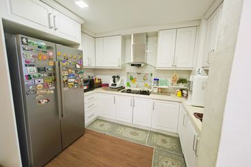 Sri Jelatek Condominium