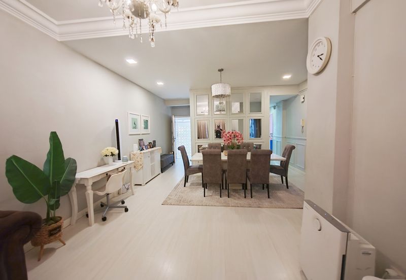 Sri Jelatek Condominium