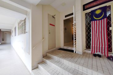 Sri Jelatek Condominium