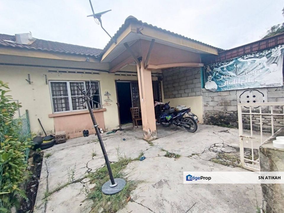 RUMAH TERES 1 TINGKAT | Bandar Mahkota Banting House For Sale, Selangor, Banting