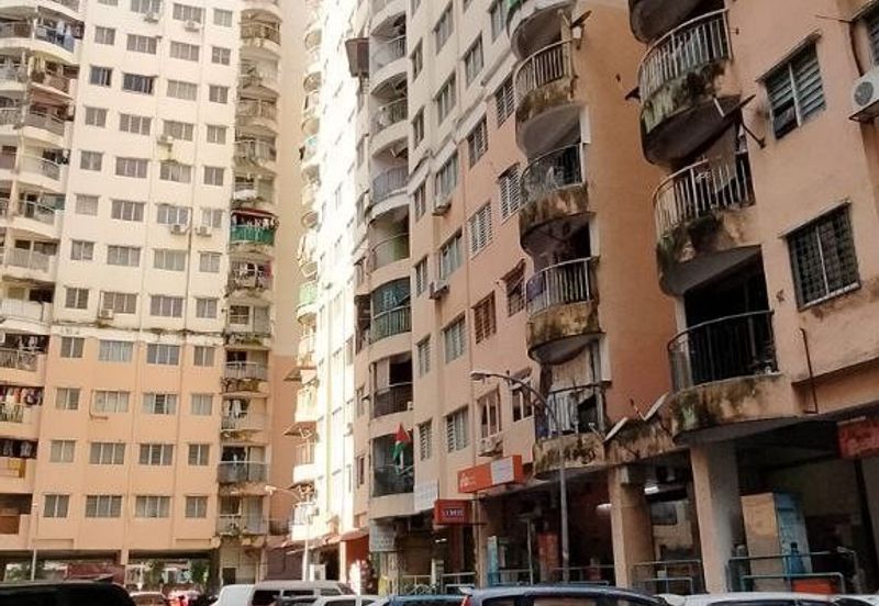 Saujana Ria Apartment