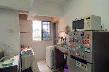 Saujana Ria Apartment