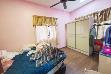 [FULLY RENOVATED] 2-STRY Terrace PJS 10 Bandar Sunway For Sale