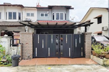 [FULLY RENOVATED] 2-STRY Terrace PJS 10 Bandar Sunway For Sale