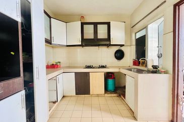 Taman Saujana Puchong