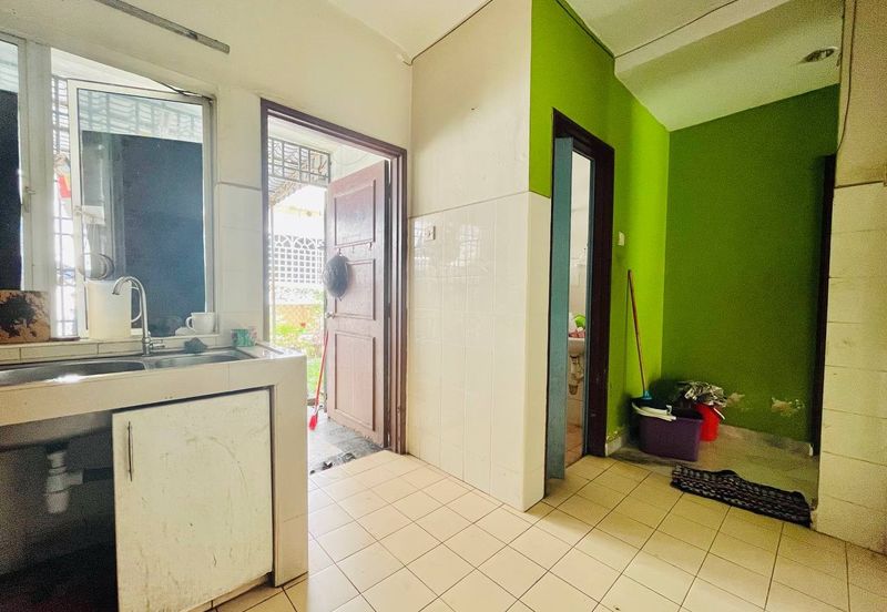 Taman Saujana Puchong