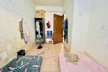 Taman Saujana Puchong