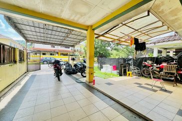 Taman Saujana Puchong