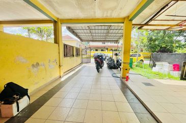 Taman Saujana Puchong