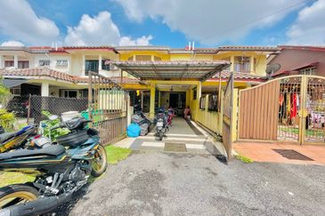 Taman Saujana Puchong