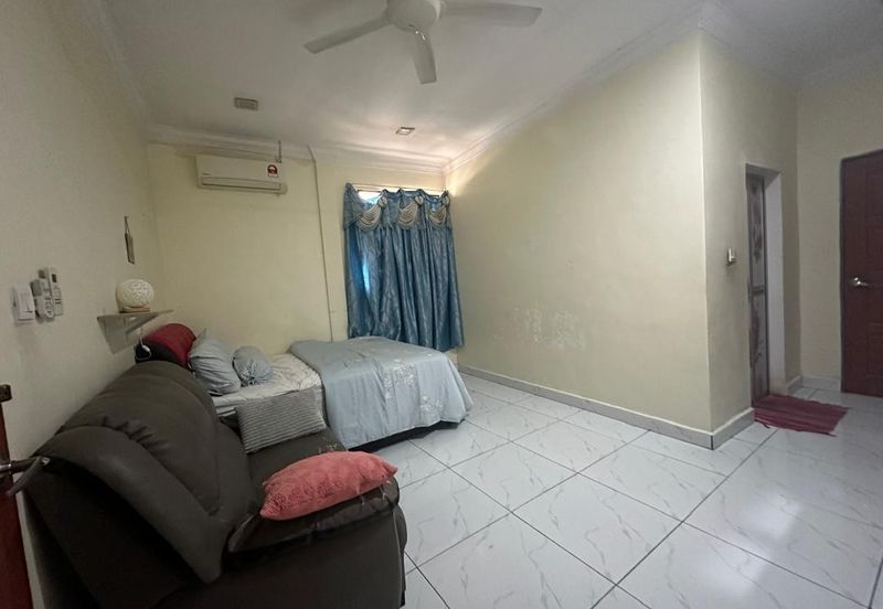 La Cottage Taman Putra Perdana