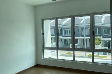 Serenia Adiva @ Serenia City