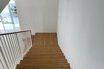 Serenia Adiva @ Serenia City