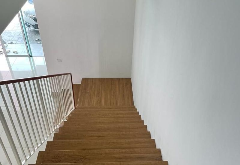 Serenia Adiva @ Serenia City