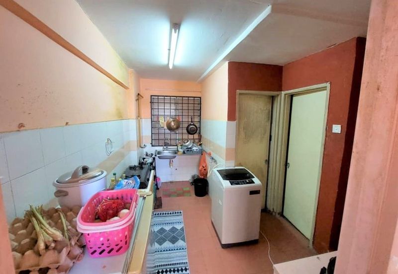 Pangsapuri Putra Damai