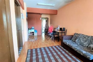 Pangsapuri Putra Damai