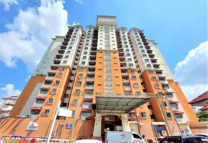 Pangsapuri Putra Damai