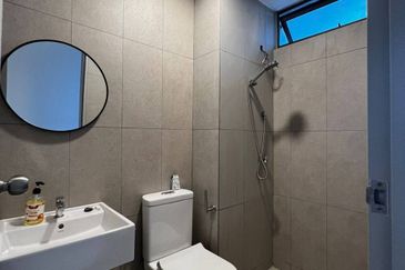 Kenwingston Platz Residence