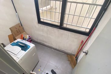 Brunsfield Service Apartment