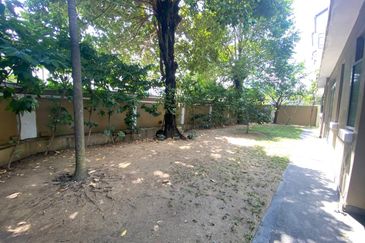 Changkat Kiara Surya